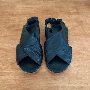 roberto del carlo sandals • black leather • sz 39 (fits 9)